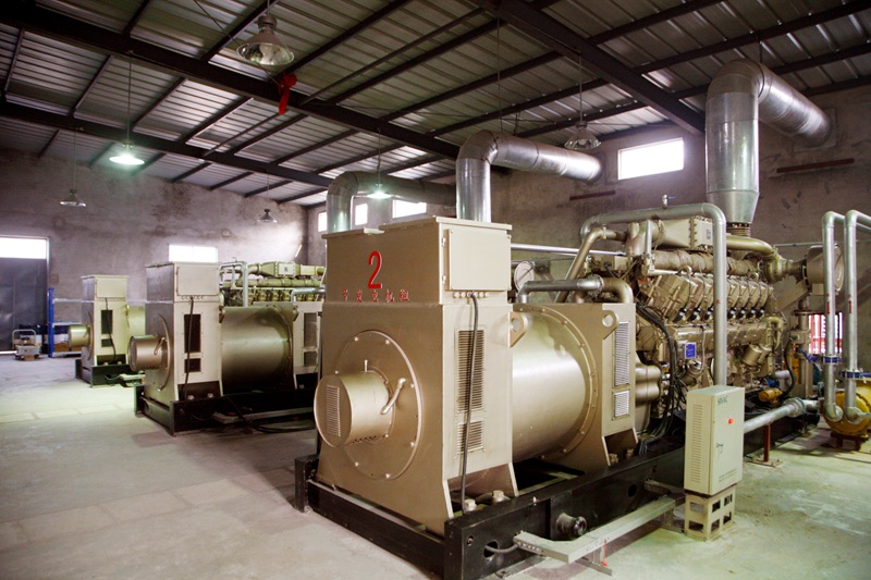 1709694812734837.jpg 南京轿子山垃圾无害化填埋气4X1000KW电站.jpg