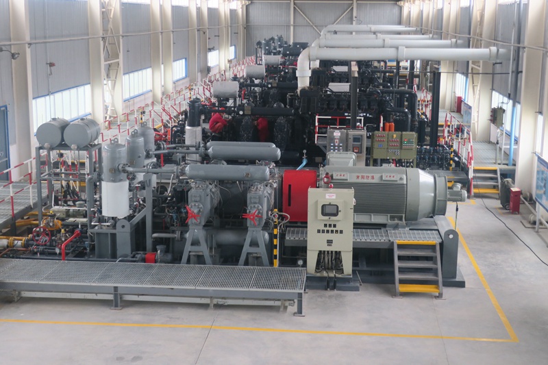 DTY1000 kompressor.jpg DTY1000 kompressor.jpg