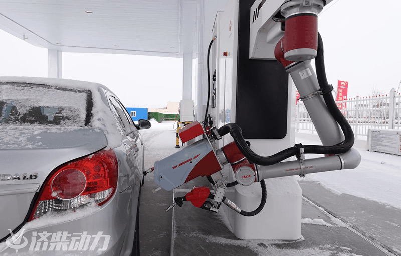 Fuel dispensing robot